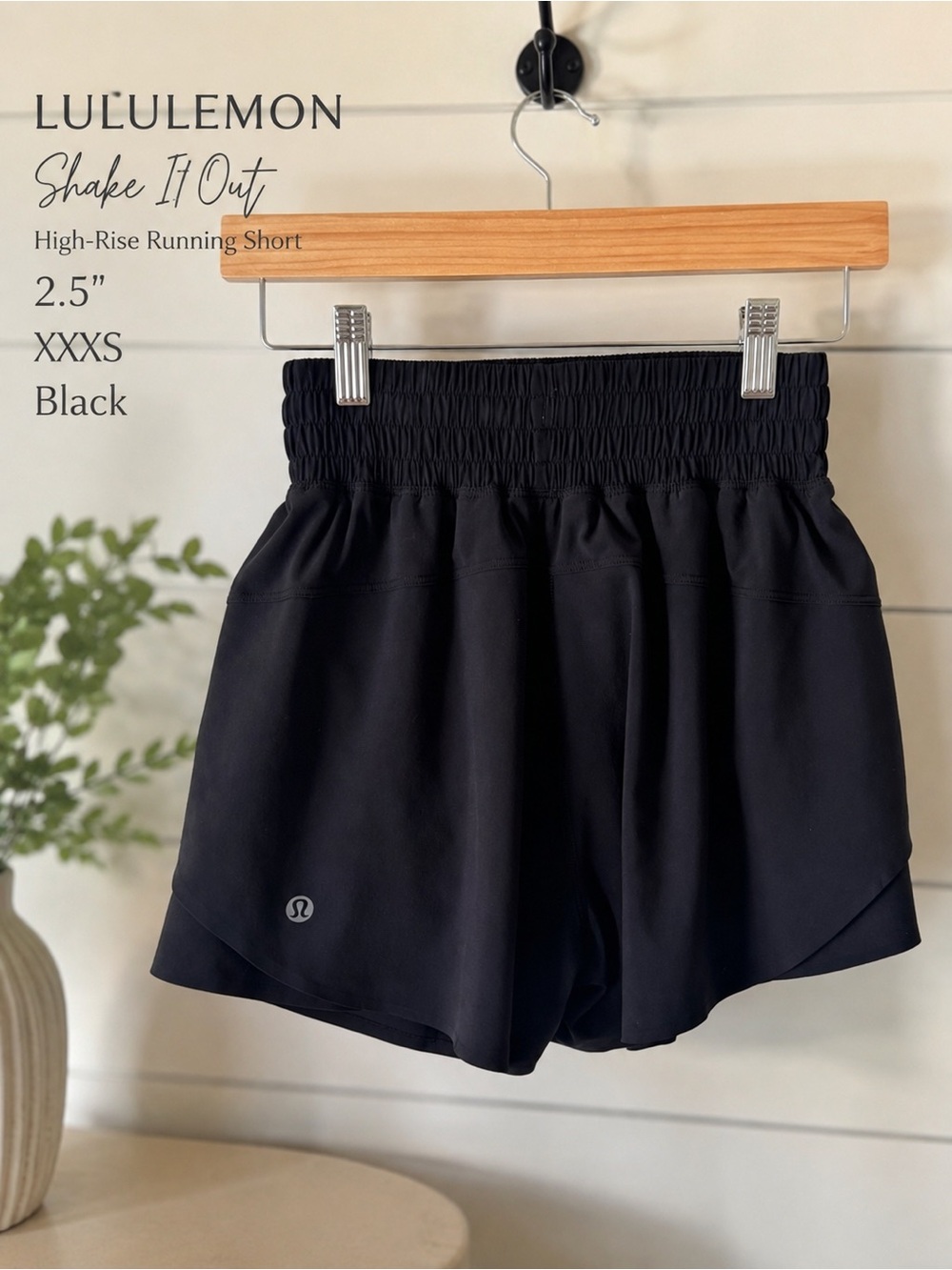 Lululemon Shake It Out High-Rise Running Shorts 2.5” Black XXXS